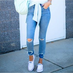 BDG Twig High Rise Skinny Jean